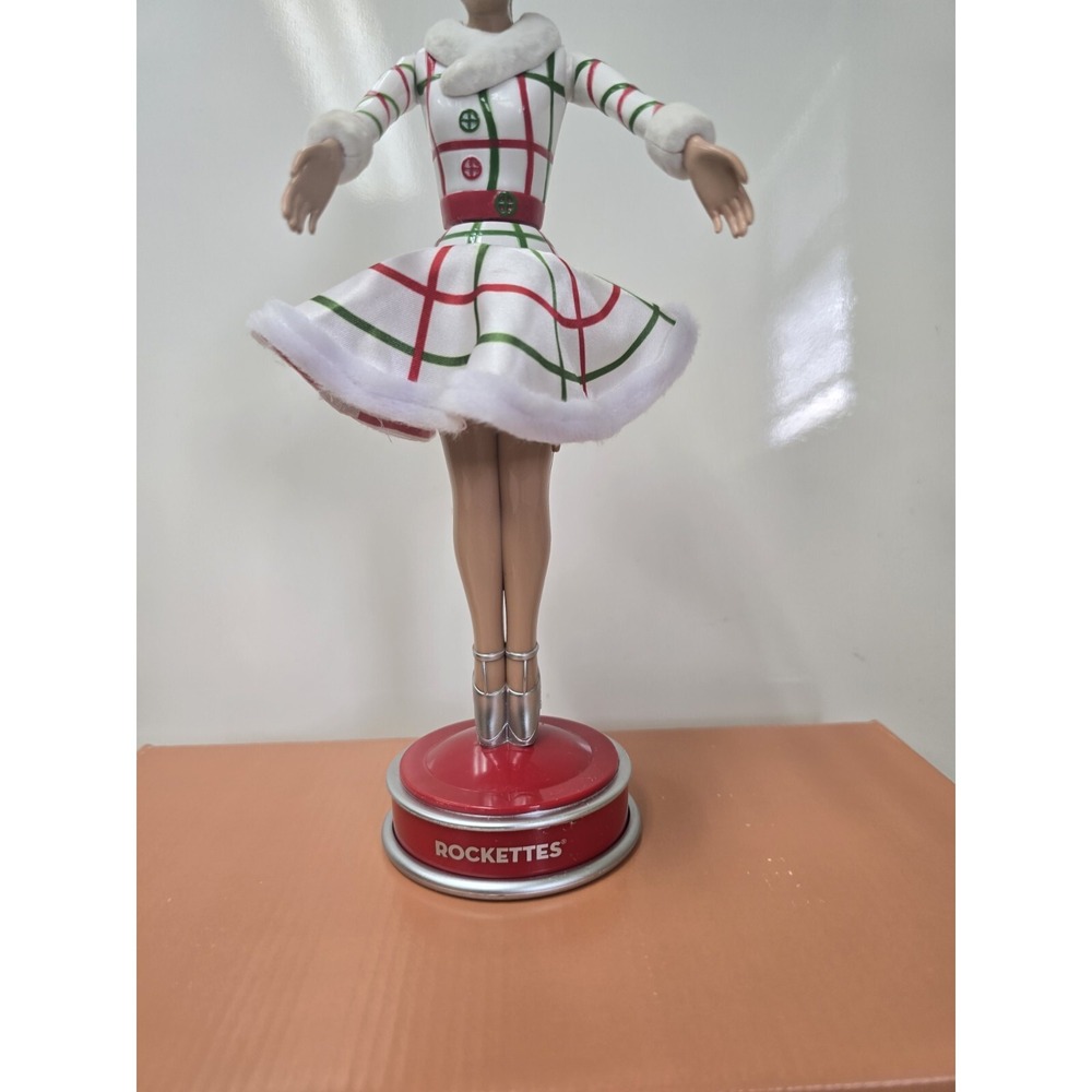 Radio City Rockettes 10" Christmas Spinner Action Figure Battery Operated - Picture 3 of 15
